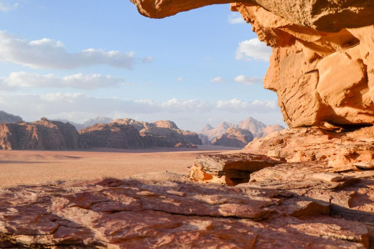 Bed and Breakfast Calm Camp Wadi Rum Exterior foto