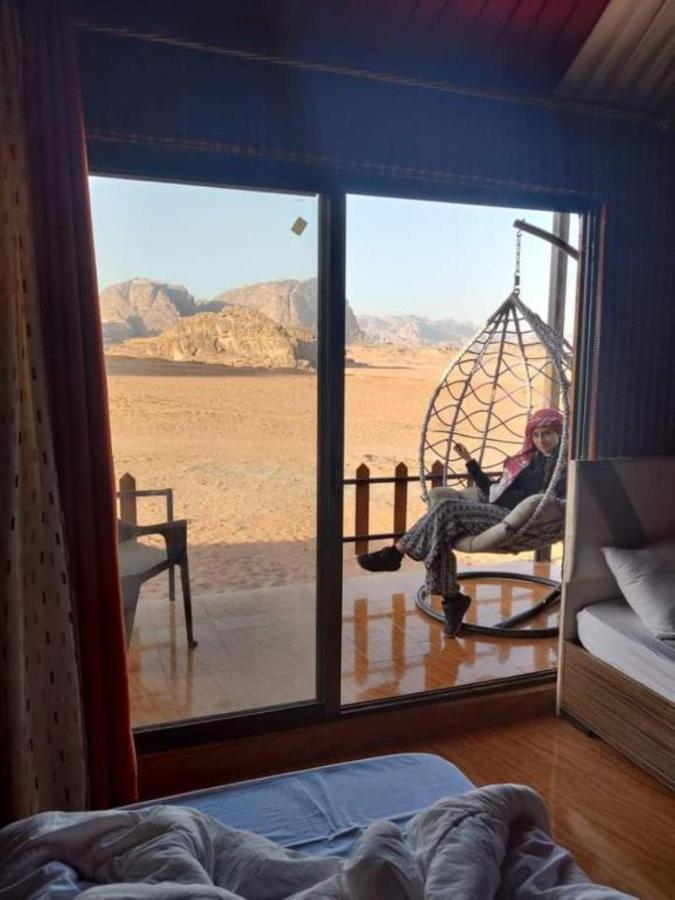 Bed and Breakfast Calm Camp Wadi Rum Exterior foto