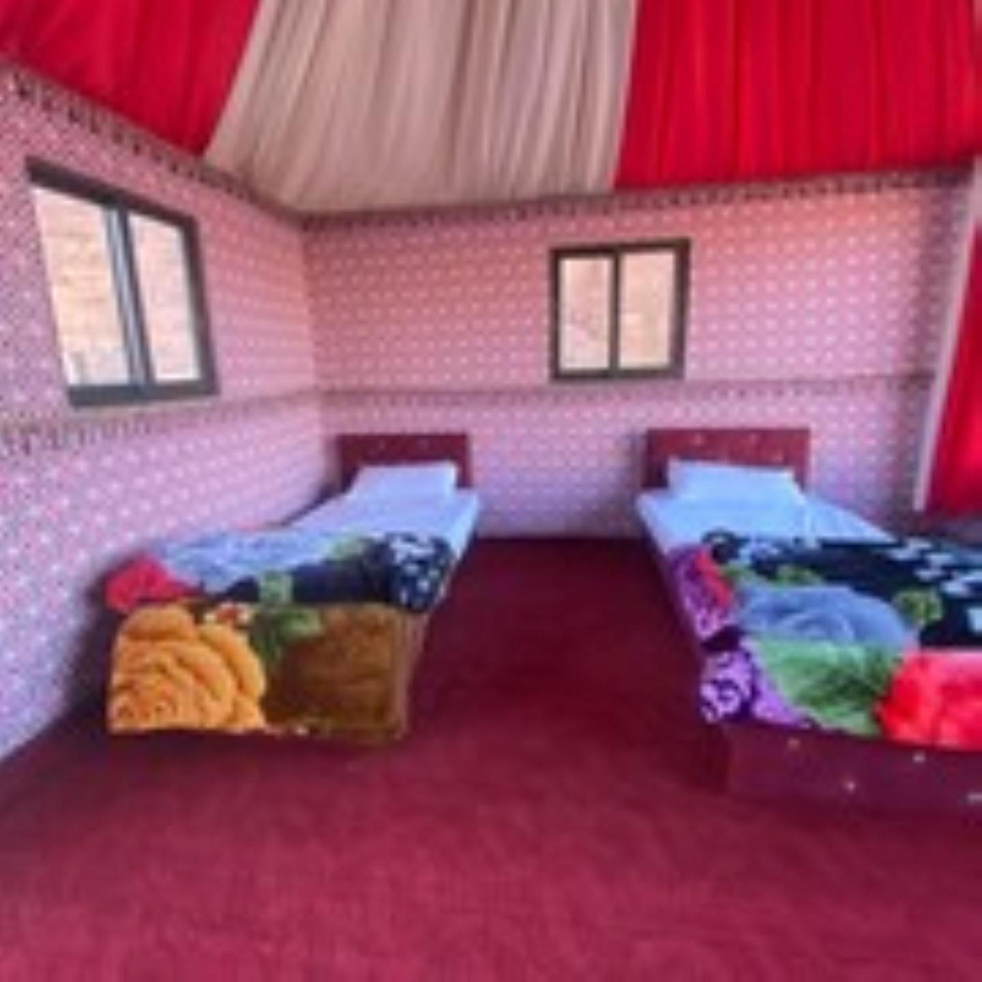 Bed and Breakfast Calm Camp Wadi Rum Exterior foto