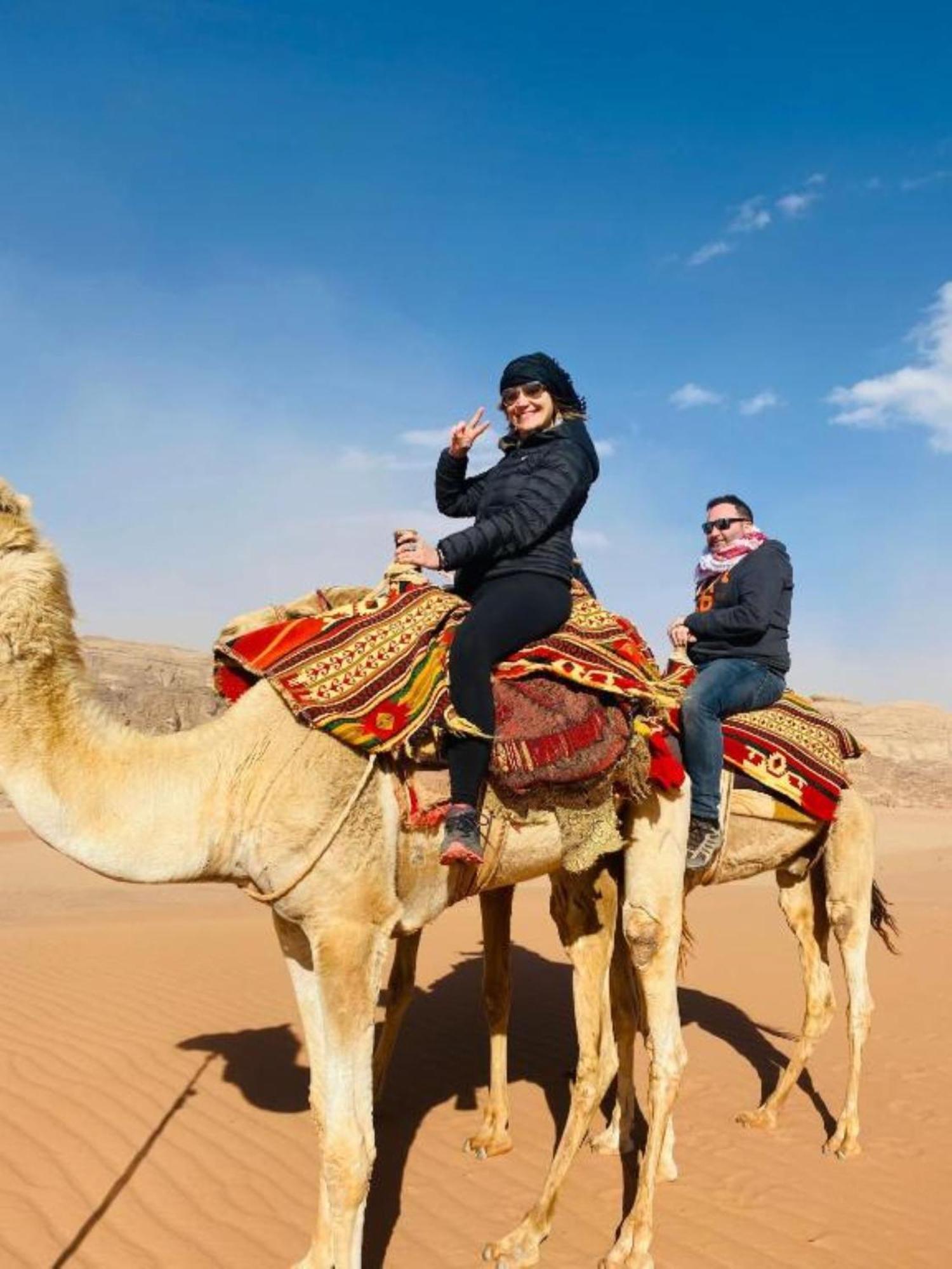 Bed and Breakfast Calm Camp Wadi Rum Exterior foto